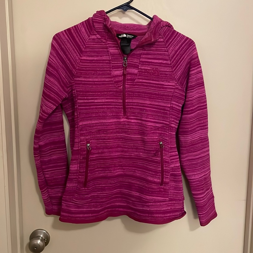 The North Face Knit Fleece Sweater Jacket, Women's size small. Pink and fuzzy